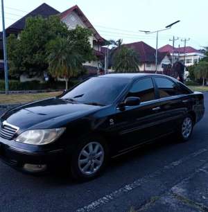 Jual toyota camry th 2002 full original lokasi di  , tersedia melalui melalui situs Olx