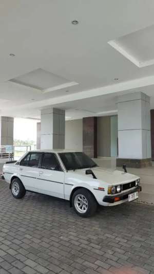 Jual Toyota Corolla DX KE70 Tahun 1980 lokasi di  , tersedia melalui melalui situs Olx