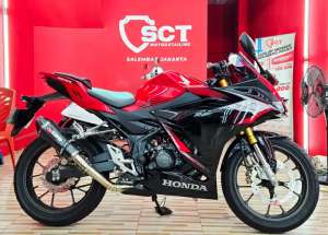 Jual bekas JualCpt90LikeNew KM23Rb HONDA CBR 150 2021 CBR150 MERAH HITAM,lokasi di Jakarta Pusat