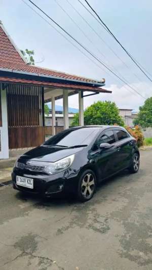 Kia All New Rio UB 20132014 Mulus Jual Cepat , tersedia melalui melalui situs Olx