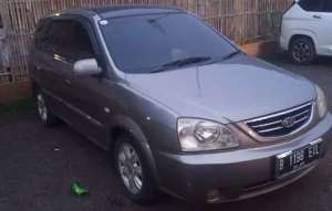 Jual bekas Kia Carens 2 Matic 2004,lokasi di  