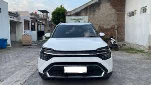 Jual bekas Kia Carens Premier 7 seat 2023 Putih,lokasi di Bandung Kota