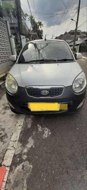 KIA Picanto 2010 Matic lokasi di  , tersedia melalui melalui situs Olx