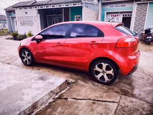 Kia Rio 2014 Bensin lokasi di  , tersedia melalui melalui situs Olx