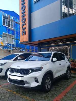 Jual bekas KIA SONET PREMIERE SUNROOF,lokasi di Jakarta Selatan