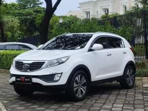 Jual bekas KIA SPORTAGE EX 2.0 AT 2013 putih BERGARANSI,lokasi di  