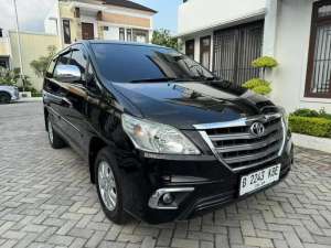 Jual bekas Kijang innova G 2.0 Manual Bensin 2013,lokasi di  