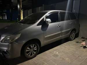 Jual bekas Kijang inova bensin matic 2015,lokasi di  