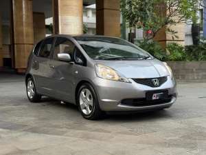 Jual bekas KM 11 RB Honda Jazz 1.5 Vtec AT Nik.2008,lokasi di Jakarta Selatan