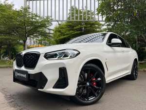 Jual bekas KM.16.000 BMW X4 M-SPORT 20232024 LIMITED WHITE ON RED,lokasi di Jakarta Utara