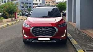 Jual bekas Km17rb nissan magnite premium turbo cvt two tone 2024 pakai 2025 merah,lokasi di Jakarta Selatan