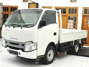 Jual bekas Km75rb Euro 2 Full Ori Traga 2021 Pick Up Diesel Power Steering 2022 L,lokasi di Surabaya Kota