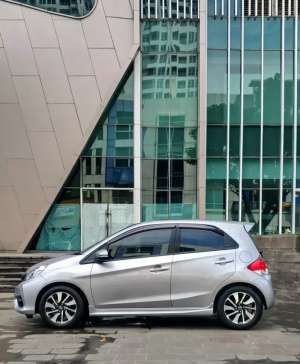 Jual bekas KONDISI SUPER Honda Brio RS 1.2 CVT AT 2017 TDP 5 JT,lokasi di  