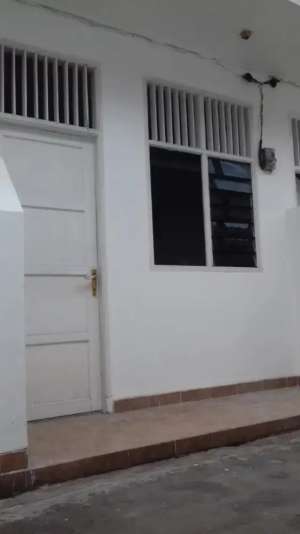 Kontrakan murah lokasi di Jakarta Timur, tersedia melalui melalui situs Olx