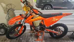 Jual bekas KTM EXC SIX DAY SPAYOL 250CC,lokasi di  