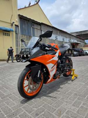 Jual bekas KTM RC250 Orange 2020,lokasi di  