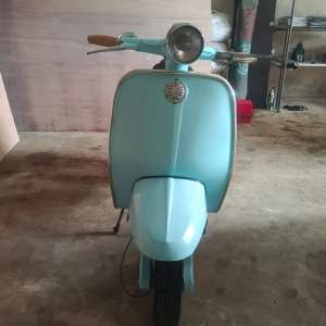 Jual bekas Lambreta Fj25 si vespa biru,lokasi di  