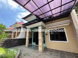 LANGKA Rumah Bunga Kopi Hanya 200mter ke Suhat lokasi di Malang Kota, tersedia melalui melalui situs Olx