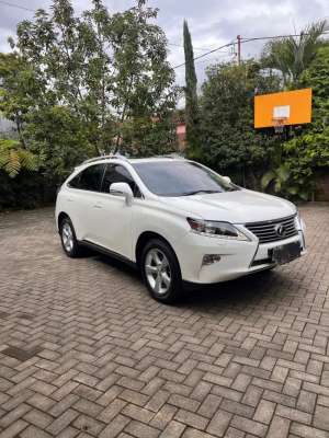 lexus RX270 istimiwir lokasi di  , tersedia melalui melalui situs Olx