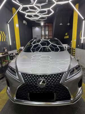 Lexus RX300 Luxury lokasi di  , tersedia melalui melalui situs Olx