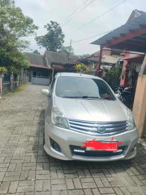 Jual bekas Livina normal murah,lokasi di  