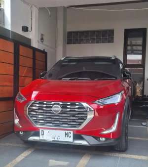 Jual bekas LOW KM 19rb Nissan Magnite 1.0 CVT Turbo Premium Tertinggi,lokasi di Bandung Kota