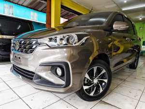 Jual bekas LOW KM 40RB.. SUZUKI ERTIGA GX HYBRID AT 2022 MATIC TOP SPORT GT 2023,lokasi di Jakarta Selatan