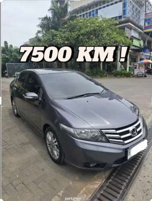 Jual bekas LOW KMHonda CITY Automatic E 2013,lokasi di  