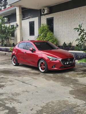 Jual bekas Mazda 2 1.5 GT matik 2015,lokasi di  