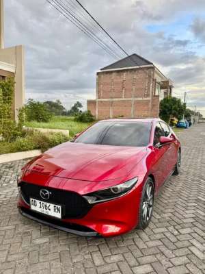 Mazda 3 Hatcback warna rare faforit lokasi di  , tersedia melalui melalui situs Olx