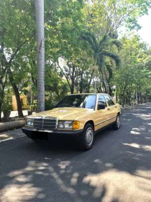 Jual bekas Mercedes Benz 190D Baby Benz Diesel W201,lokasi di  