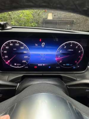 Jual bekas Mercedes-Benz C200 2022 Bensin,lokasi di  