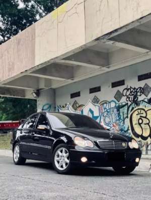 Jual bekas MERCEDES-BENZ C240 PANORAMIC BENSIN AT 2001,lokasi di  