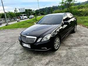 Jual bekas Mercedes-Benz E300 2010 ATTerawat69rb kmBogor,lokasi di  
