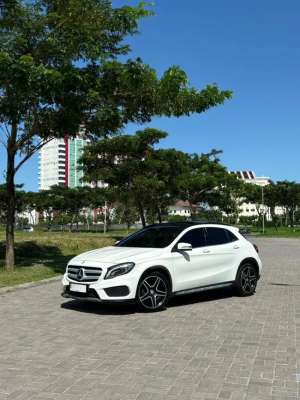 Jual bekas Mercedes Benz GLA 200 AMG Panoramic Sunroof 2014,lokasi di  