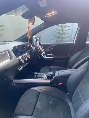 Jual bekas Mercedes-Benz GLA200 2022 Bensin,lokasi di  