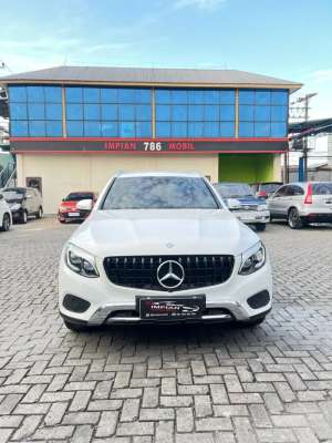 Mercedes Benz GLC250 AT Putih 2015 bmw x3 audi q5 nx 200t xpander crv lokasi di  , tersedia melalui melalui situs Olx