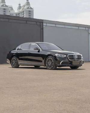 Jual bekas Mercedes-Benz S450 2022 ATPM NIK 2022,lokasi di Tangerang Selatan Kota