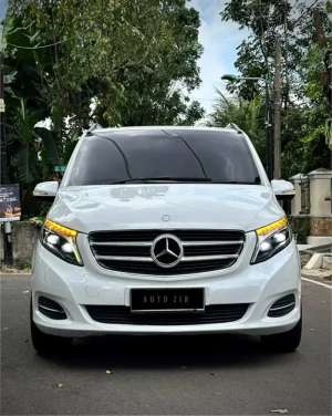 Jual bekas Mercedes Benz V220d 2016,lokasi di Tangerang Selatan Kota
