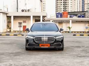 Jual bekas mercedesbenz S450L AT 2023 Hitam,lokasi di Bandung Kota
