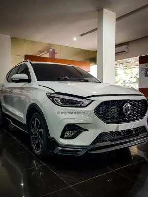 Jual bekas MG ZS Magnify LFC with Bodykit Jarang ada,lokasi di Jakarta Barat