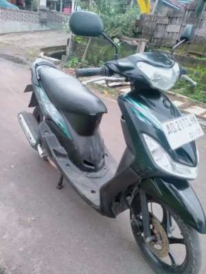 Jual bekas Mio sporty 2010 mesin bagus halus siap pakai,lokasi di  
