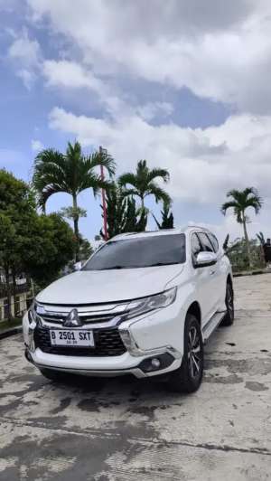 Mitsubishi All New Pajero Sport Dakar 2019 lokasi di  , tersedia melalui melalui situs Olx