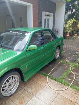 Mitsubishi Eterna 1992 Bensin lokasi di  , tersedia melalui melalui situs Olx