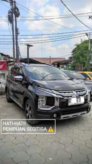 Mitsubishi expander Cross lokasi di  , tersedia melalui melalui situs Olx