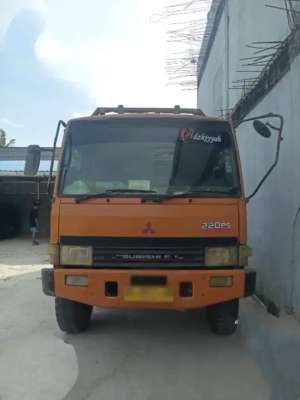 MITSUBISHI FUSO FN 527 ML 6X4 220 PS LODGING 2013 lokasi di  , tersedia melalui melalui situs Olx