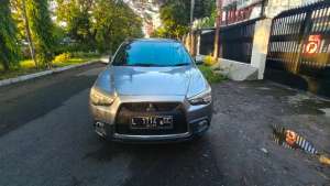 Mitsubishi Outlander PX 2012 lokasi di  , tersedia melalui melalui situs Olx