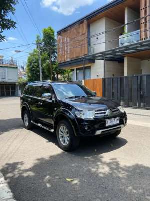 MITSUBISHI PAJERO SPORT 2.5 EXCEED 4X2 AT 2014 lokasi di  , tersedia melalui melalui situs Olx