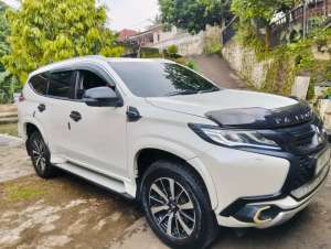 Mitsubishi PAJERO Sport Dakar4x4 autometik limited lokasi di  , tersedia melalui melalui situs Olx