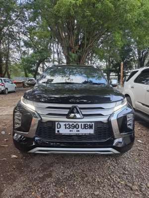 Mitsubishi Pajero Sport Dakar Ultimate 4x4 Sunroof Automatic Diesel lokasi di  , tersedia melalui melalui situs Olx